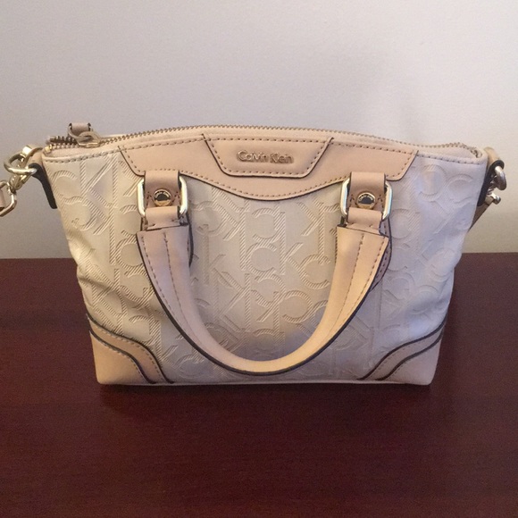 Calvin Klein Crossbody Purse - Picture 3 of 8